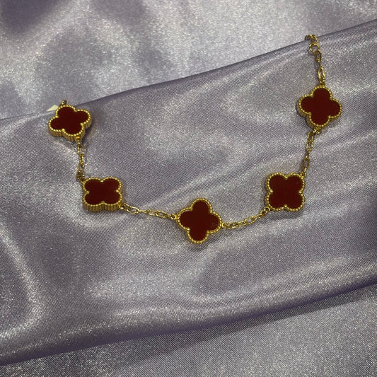 Burgundy Clover
